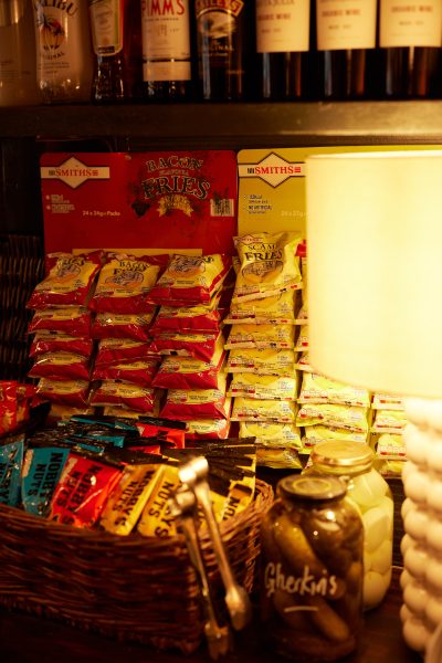 market tavern salisbury interior bar